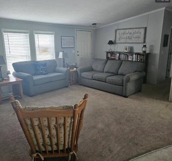 2001 Manufactured Home