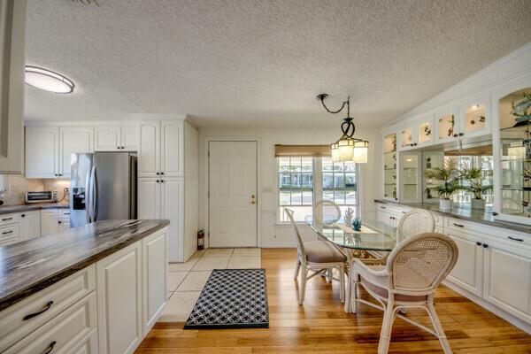 1987 Meri Manufactured Home