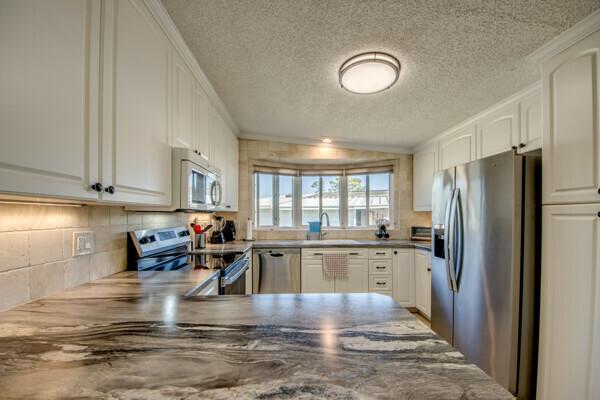 1987 Meri Manufactured Home