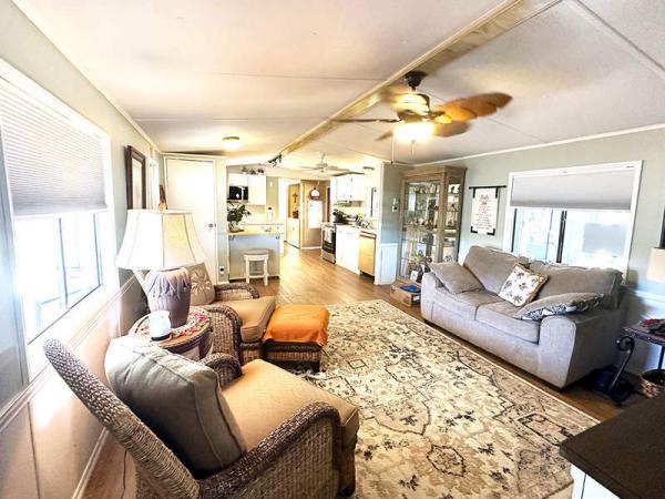 1986 Bays Manufactured Home