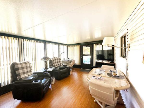 1986 Bays Manufactured Home