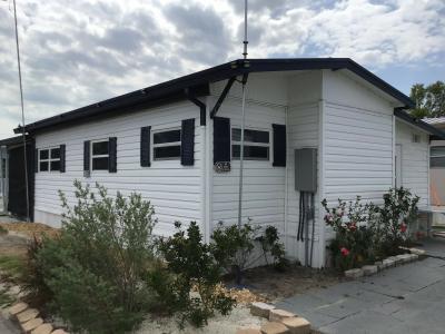 Photo 4 of 10 of home located at 37533 Clemence St Zephyrhills, FL 33541