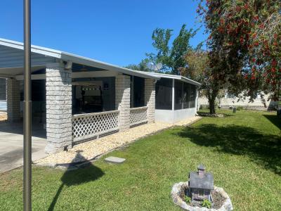 Photo 2 of 13 of home located at 733 Gladiola Dr Auburndale, FL 33823