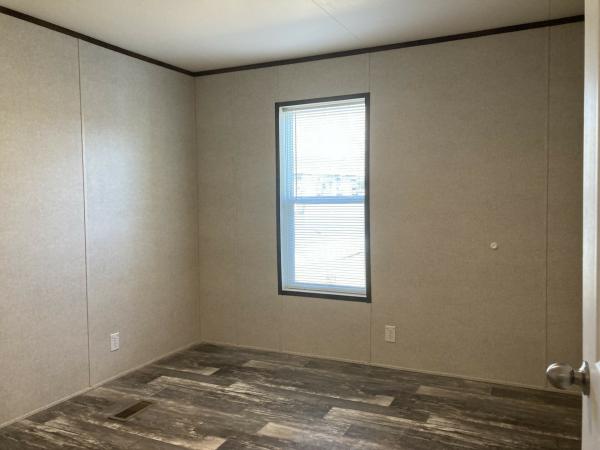 2025 Champion Home Builders, Inc. mobile Home
