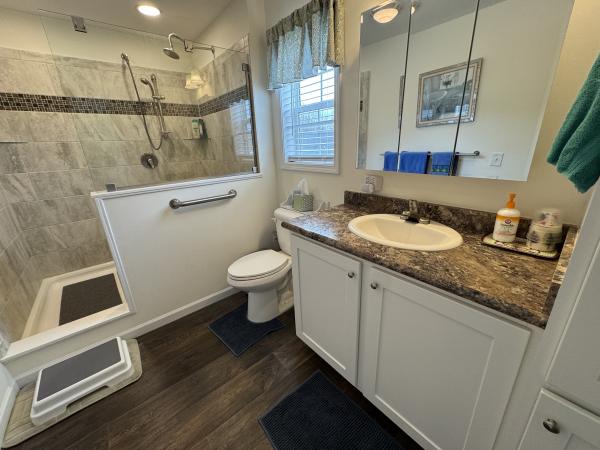 2018 Commodore 55497 Mobile Home