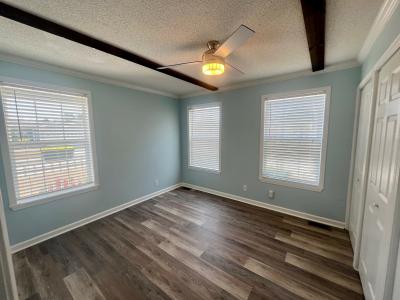Photo 5 of 14 of home located at 1620 Greenridge Drive Conway, SC 29526