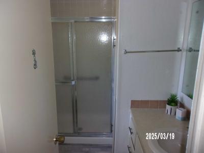 Photo 5 of 6 of home located at 3514 Woodcrest Drive Riverview, FL 33578