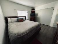 1976 Gulfsteam  Manufactured Home