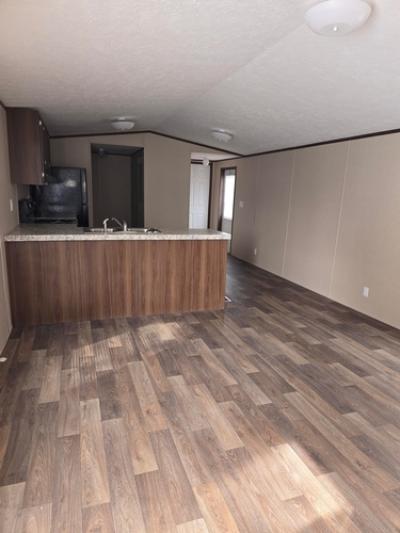 Photo 5 of 10 of home located at 12 Mohican Cir Chillicothe, OH 45601