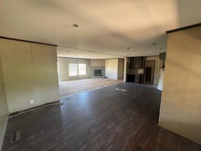Photo 4 of 13 of home located at 777 N Pine Barren Rd McDavid, FL 32568