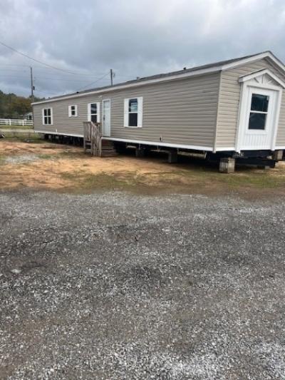 Mobile Home at 9487 Highway 90 Milton, FL 32583