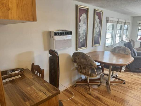 1983 Townhome Manufactured Home