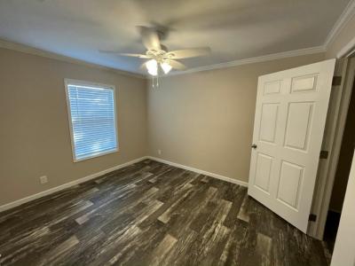 Photo 4 of 13 of home located at 10201 W Beaver St #261 Jacksonville, FL 32220