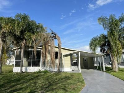 Photo 4 of 20 of home located at 38 Calypso Cay Vero Beach, FL 32966