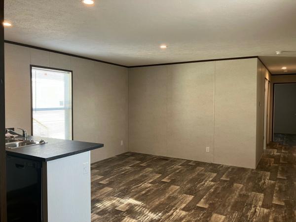 2025 Champion Home Builders, Inc. mobile Home