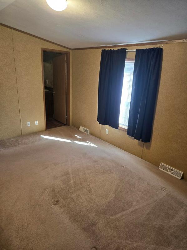 2012 CHAMPION Mobile Home For Rent