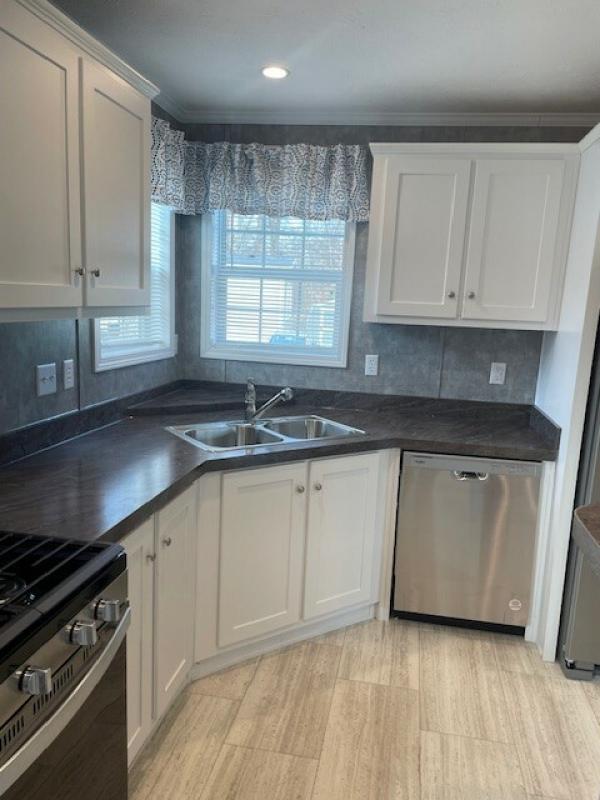 2025 Redman Homes 163 NWD-A-24405  Home