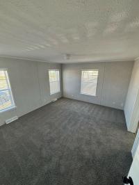 2025 Adventure 32 4643L  Home