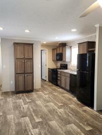 2023 Clayton 49 56GEM16663BH23  Home