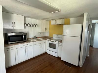 Photo 2 of 8 of home located at 2929 Saralake Dr., South Sarasota, FL 34239
