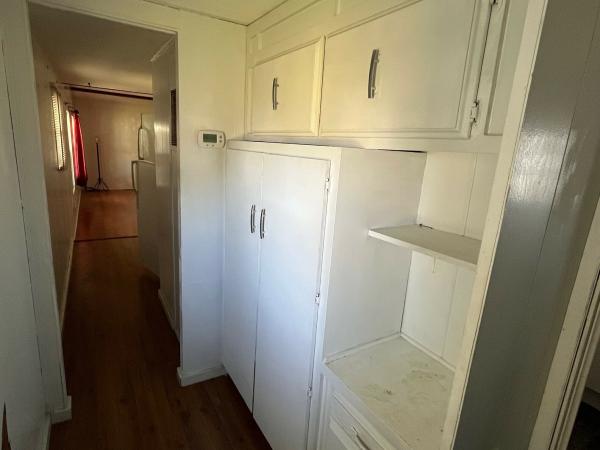1971 BARR Single Mobile Home