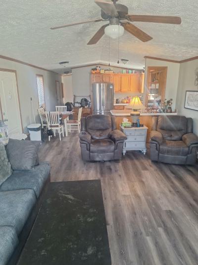 Mobile Home at 109 Pleasant Way Anderson, IN 46013