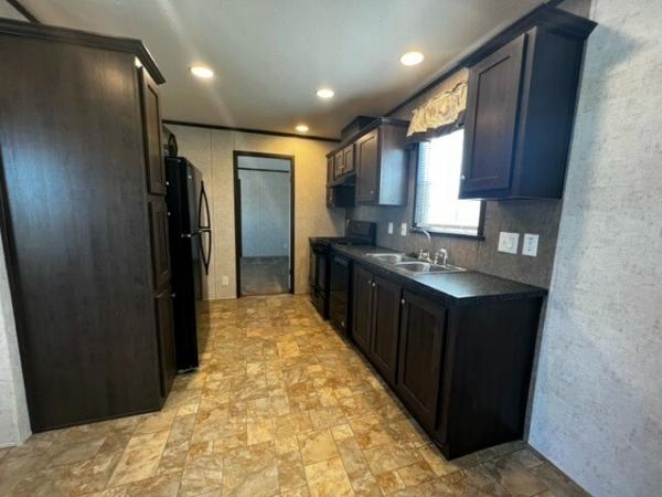 2017 REDMAN Mobile Home For Sale