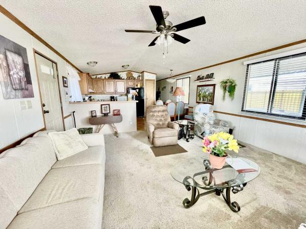 1989 CAVCO CAVCO Manufactured Home
