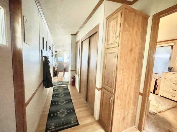 1989 CAVCO CAVCO Manufactured Home