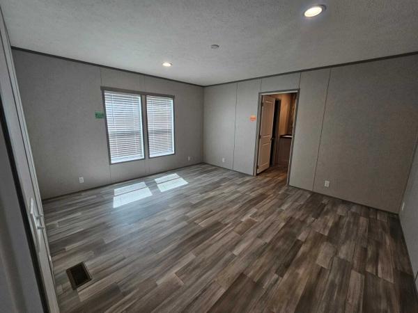 2025 CMH Manufacturing, Inc. mobile Home