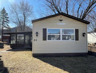 Photo 2 of 10 of home located at 20 Millie Lacs Lane Winona, MN 55987