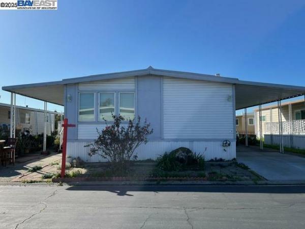 1975 Suncrest Mobile Home For Sale
