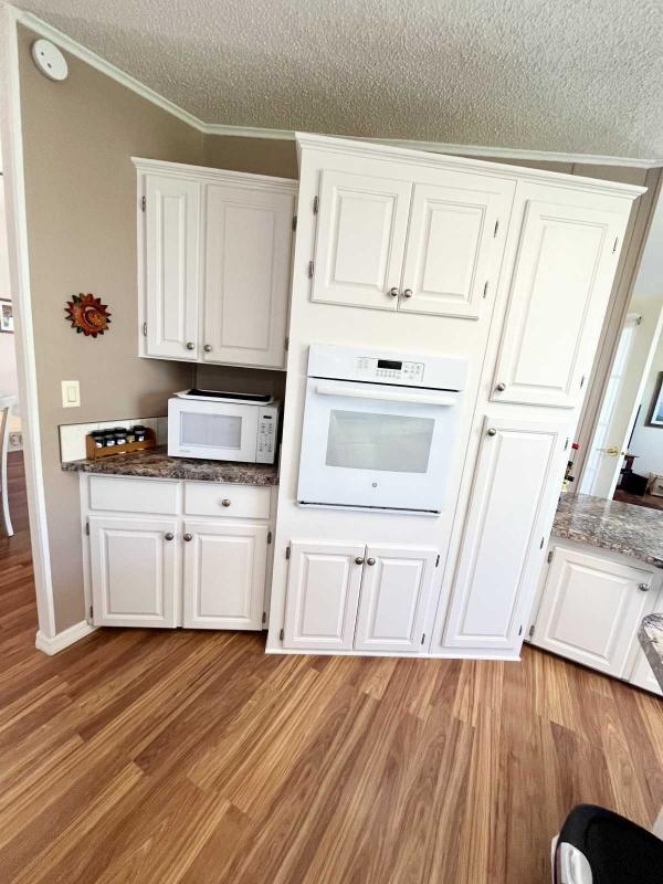1995 Meri Manufactured Home