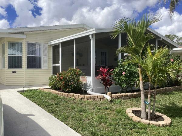 2004 Manufactured Home