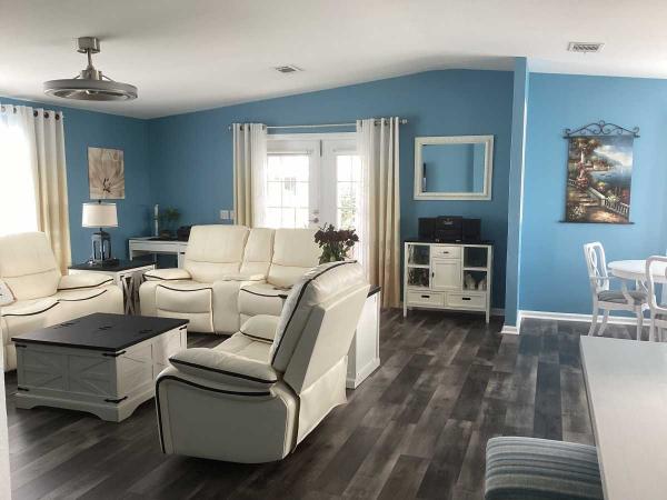 2004 Manufactured Home