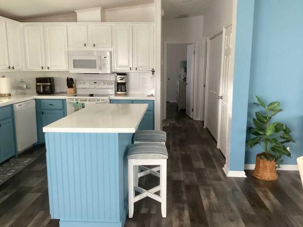 2004 Manufactured Home