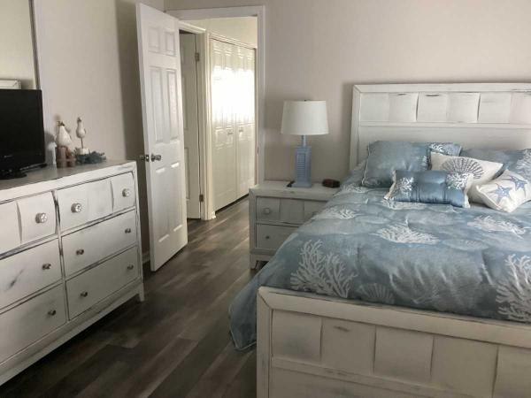 2004 Manufactured Home