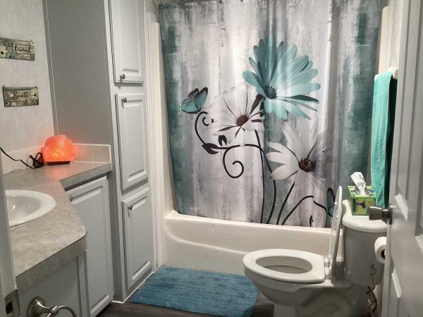 2004 Manufactured Home