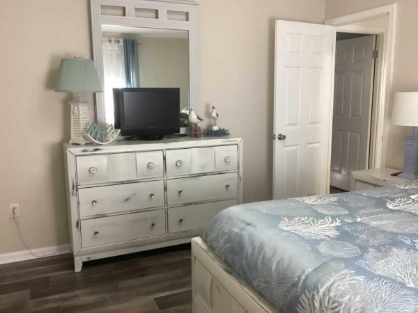 2004 Manufactured Home