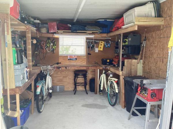 2004 Manufactured Home