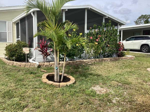 2004 Manufactured Home