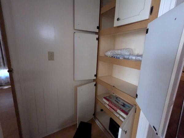 1983 Mobile Home