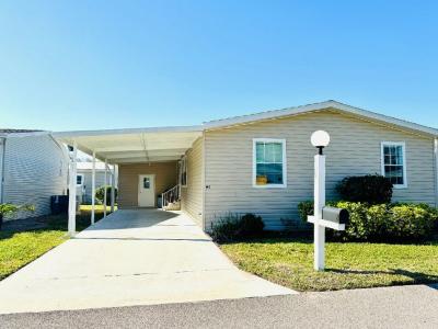 Mobile Home at 197 Glen Este Blvd. Haines City Fl, FL 33844