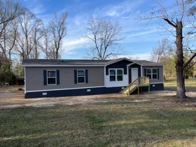 Mobile Home at 40 Loper Lane Maplesville, AL 36750