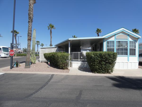 2000 CAVCO Mobile Home