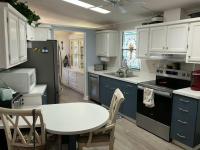 1985 SCHU HS Manufactured Home