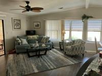 1985 SCHU HS Manufactured Home