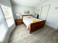 1990 PALM Manufactured Home