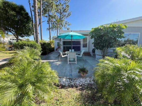 1990 PALM Manufactured Home
