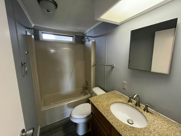 1984 MANA NA Mobile Home